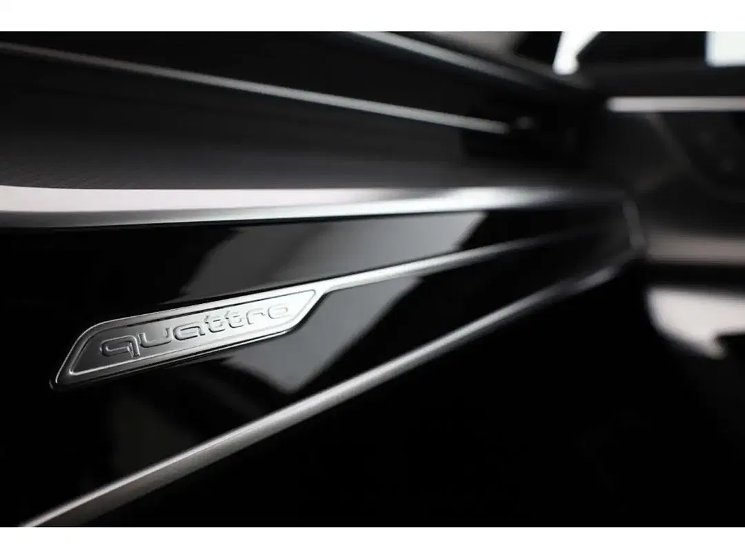 Audi A6 50 TFSI e quattro Avant sport - Thumbnail 15