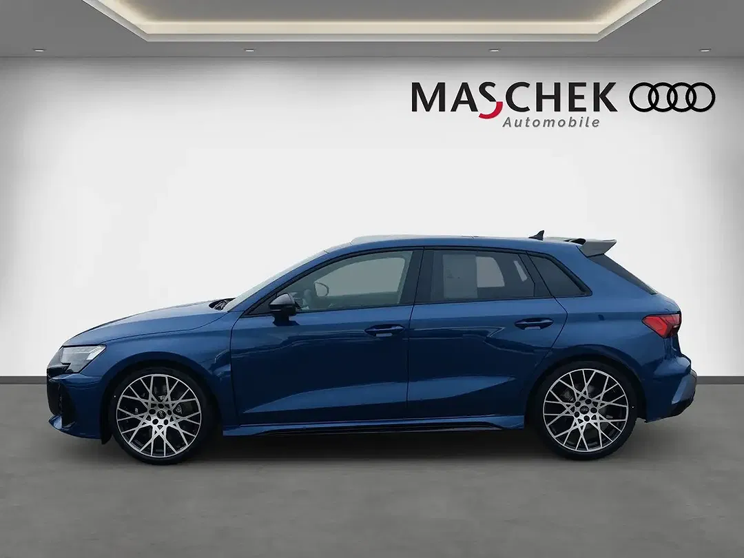 Audi RS3 Sportback - foto 2