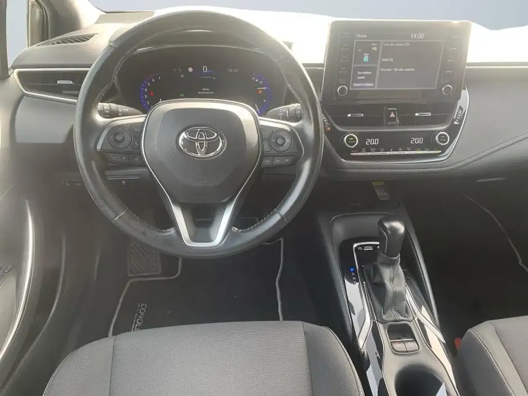 Toyota Corolla - Thumbnail 13