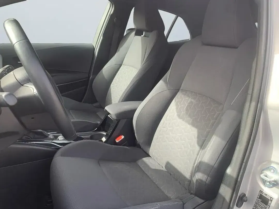 Toyota Corolla - Thumbnail 3