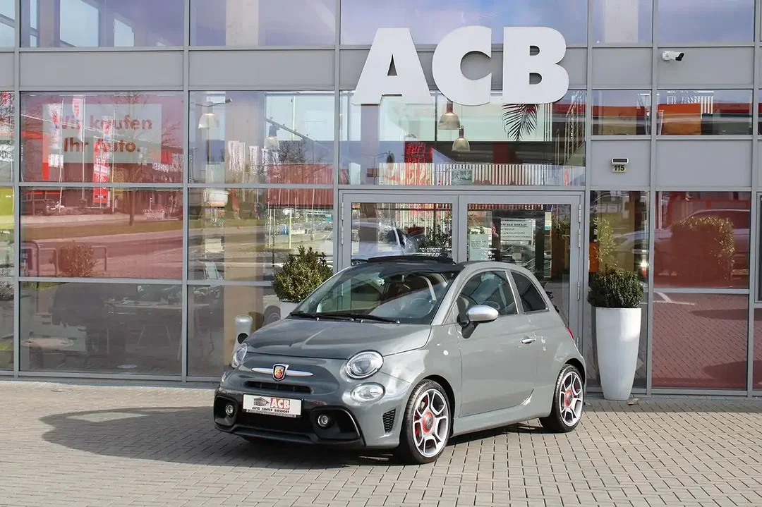 Abarth 595C Turismo - Afbeelding 1