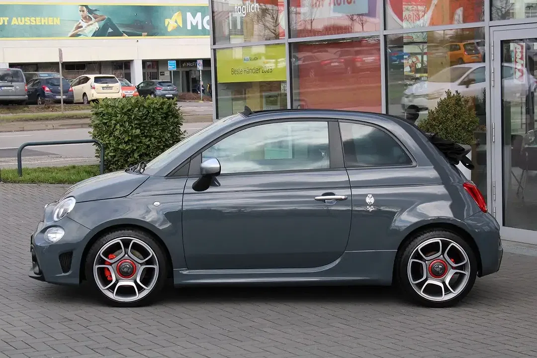 Abarth 595C Turismo - Thumbnail 4