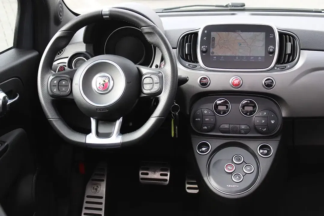 Abarth 595C Turismo - Thumbnail 7