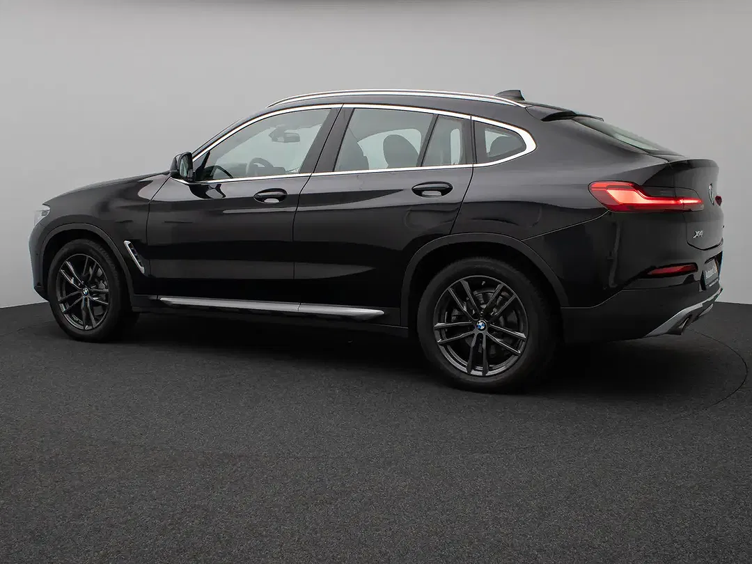 BMW X4 xLine - Thumbnail 9