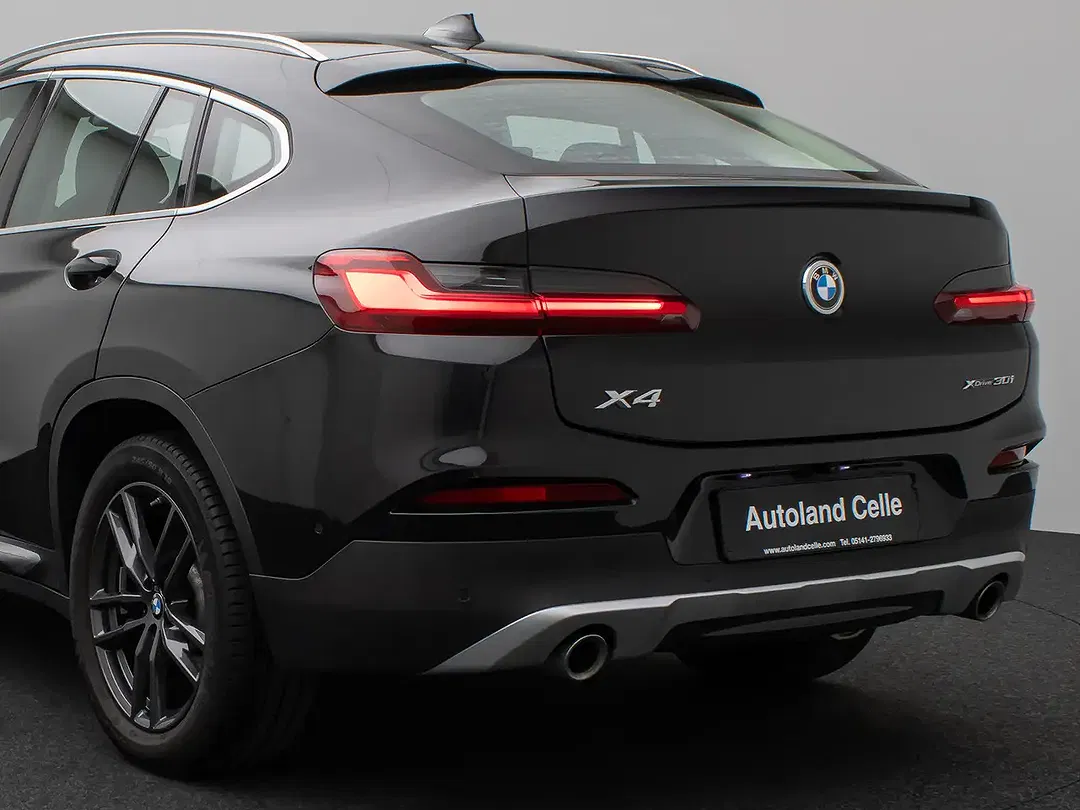 BMW X4 xLine - Thumbnail 16