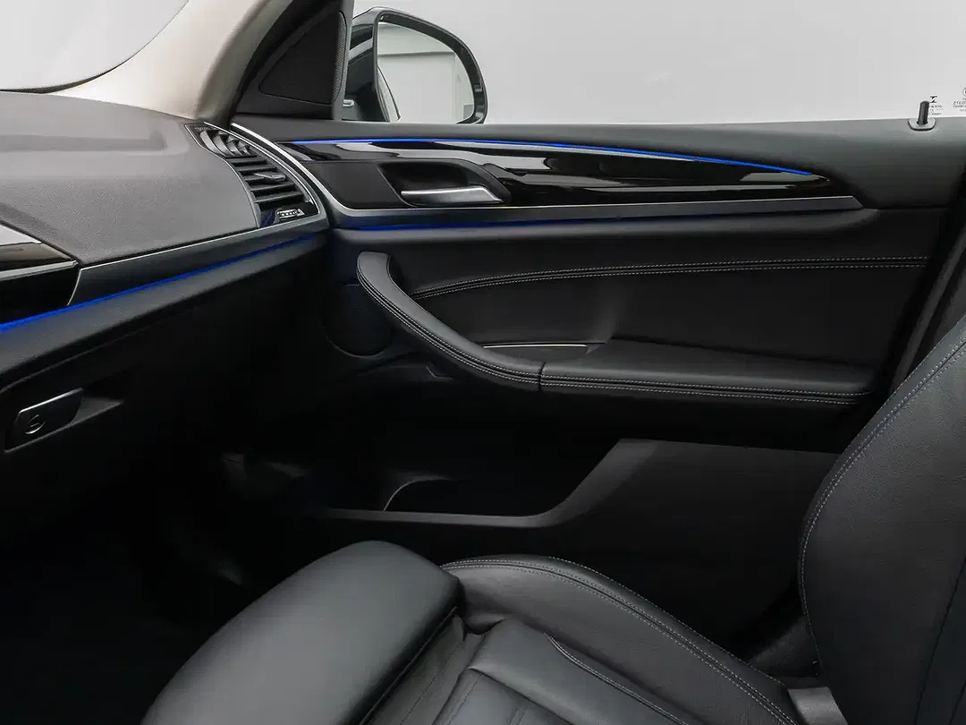 BMW X4 xLine - Thumbnail 32
