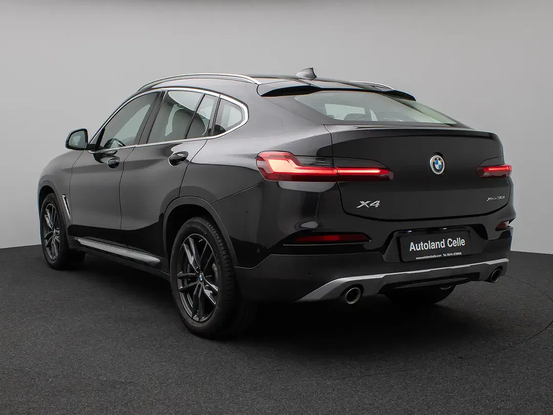 BMW X4 xLine - Thumbnail 8