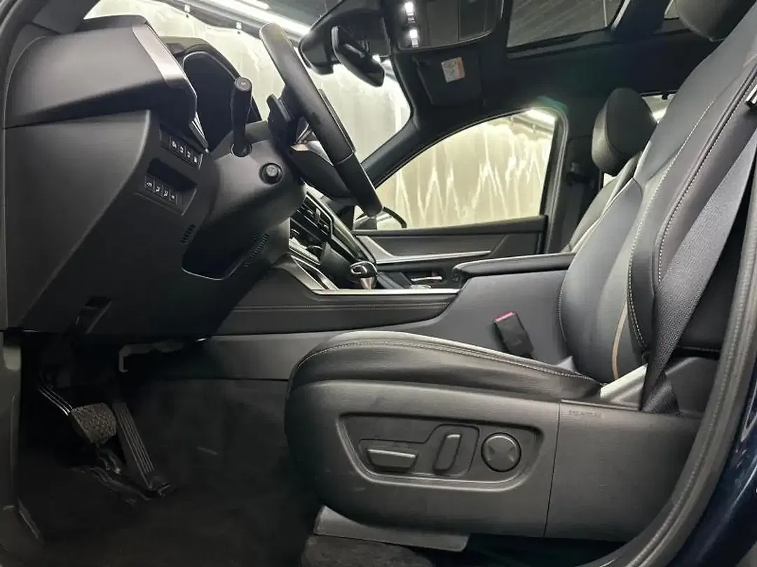 Mazda CX-80 PHEV Homura Plus - Thumbnail 18