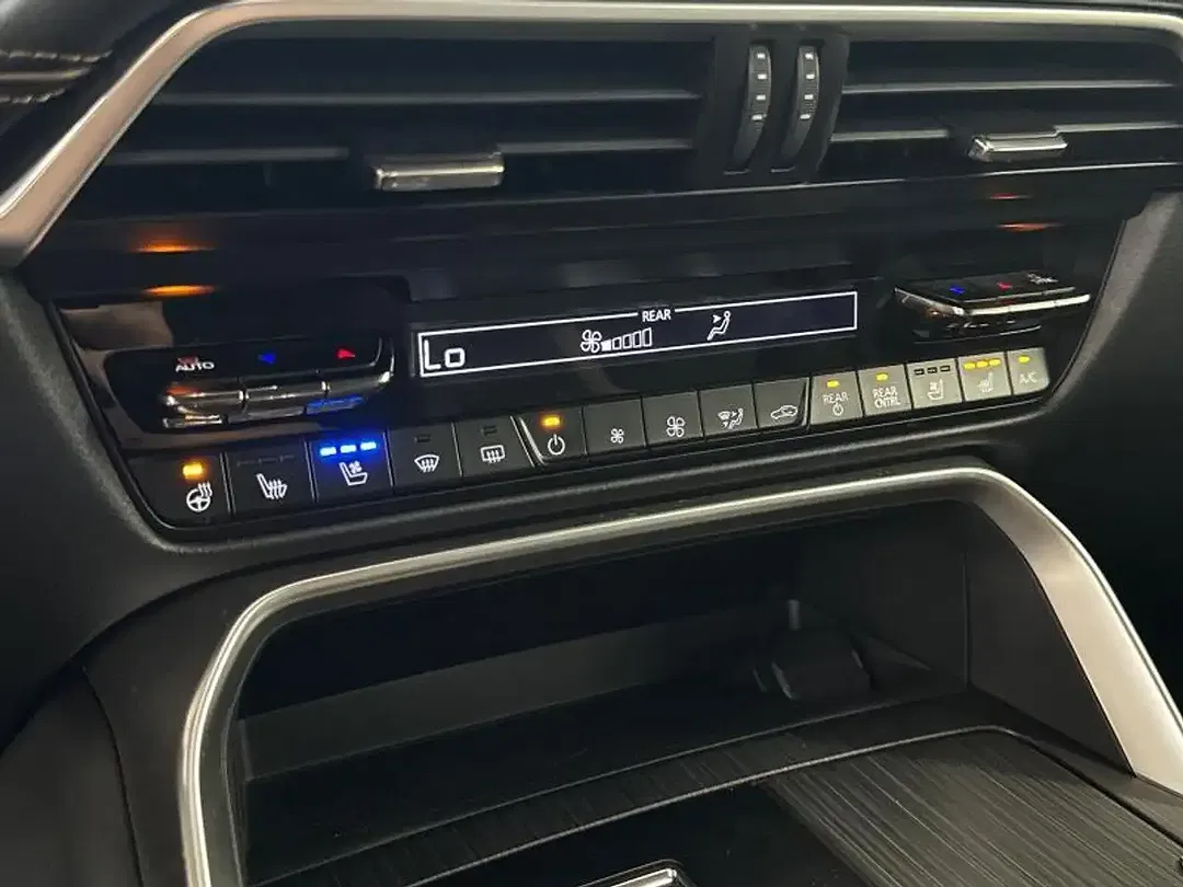 Mazda CX-80 PHEV Homura Plus - Thumbnail 25