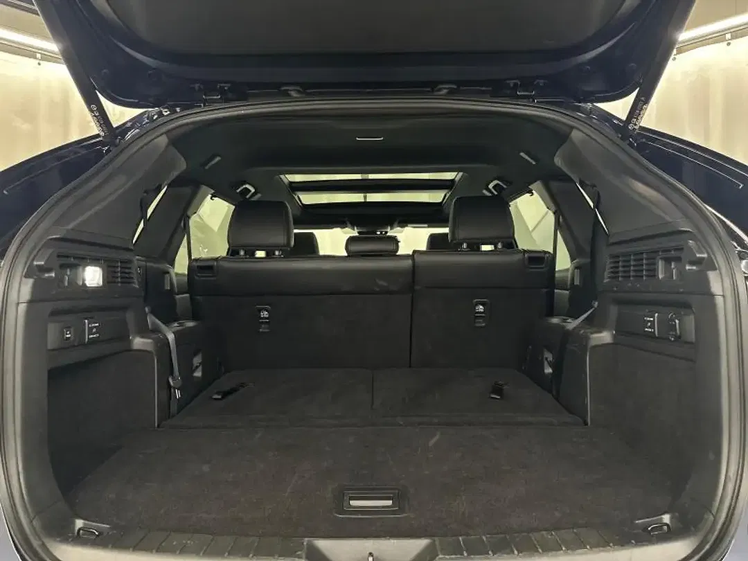 Mazda CX-80 PHEV Homura Plus - Thumbnail 9