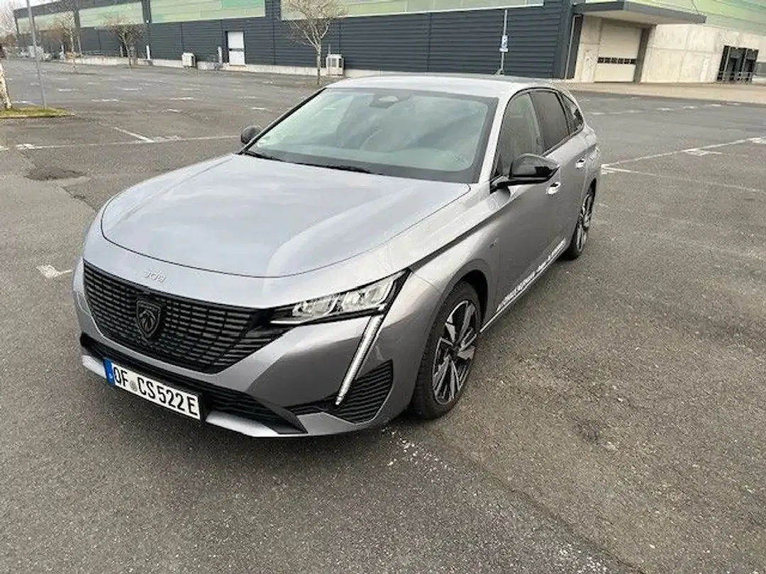 Peugeot 308 180 Hybrid Allure Pack SW - foto 2