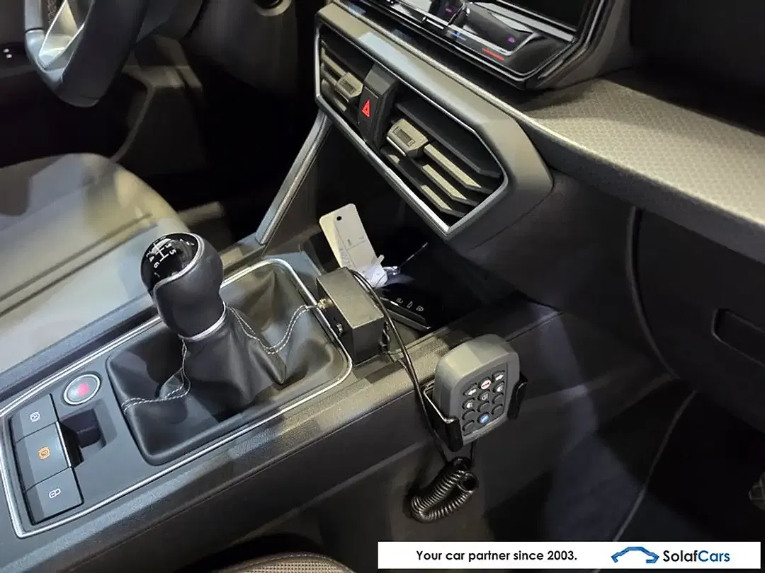 SEAT Leon 2.0 TDI - Thumbnail 18