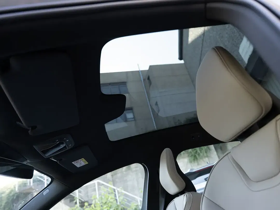 Volvo ES90 Single Motor Extended Range Plus - Thumbnail 14