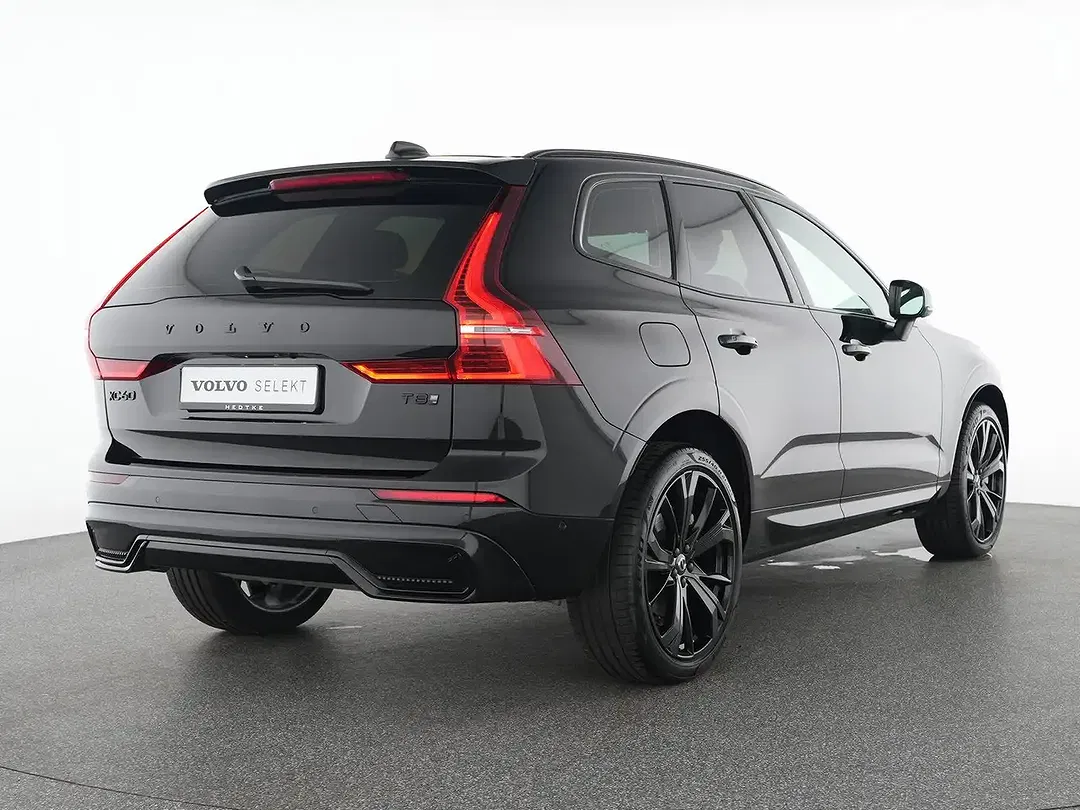 Volvo XC60 T8 PHEV Hybrid AWD Plus Black Edition - foto 2