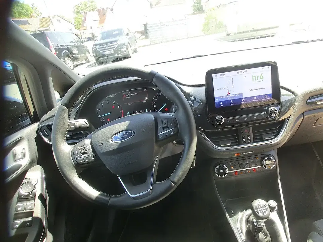 Ford Fiesta Active - Thumbnail 10