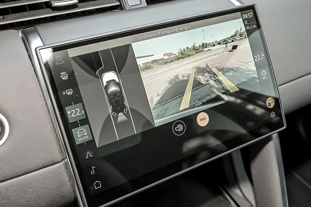 Land Rover Discovery Sport P270e S - Thumbnail 13