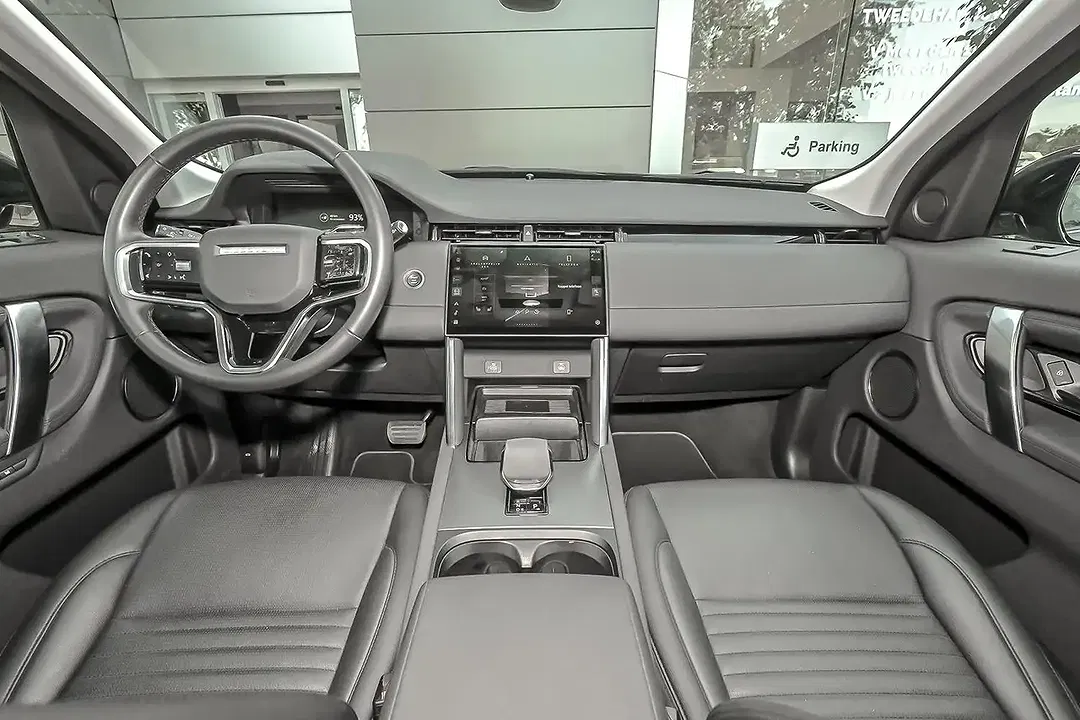 Land Rover Discovery Sport P270e S - Thumbnail 8