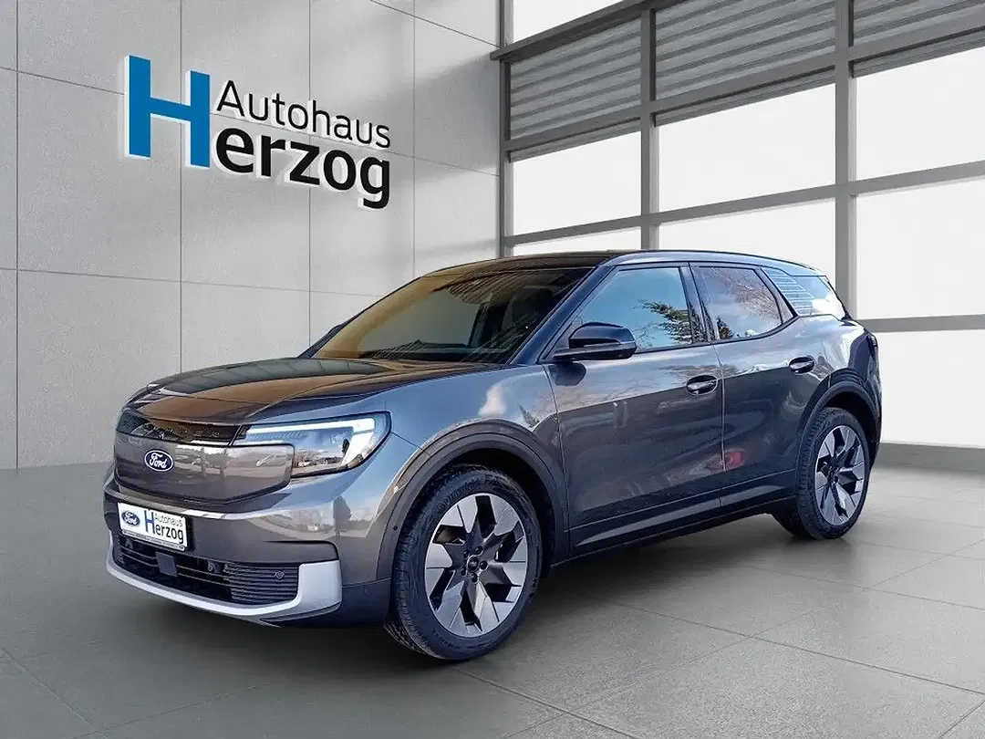 Ford Explorer Standard Range Premium - foto 1