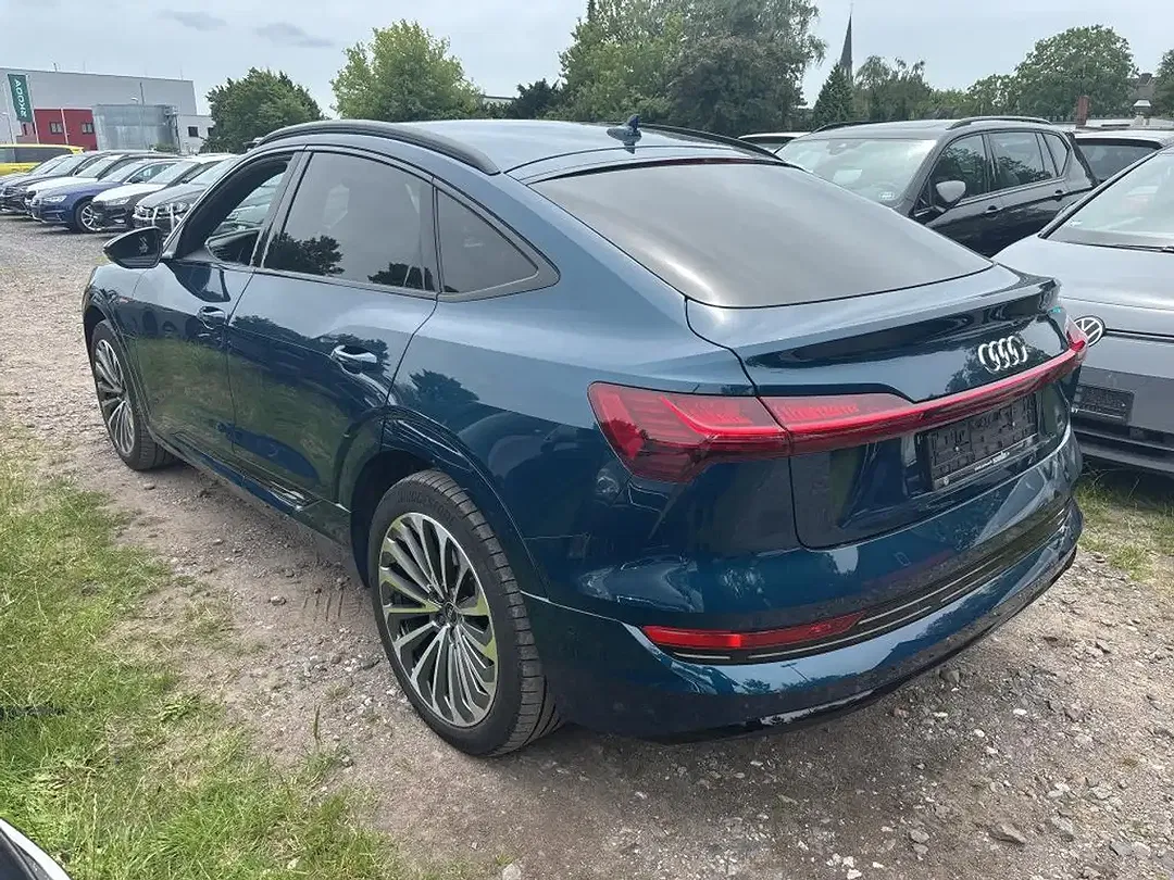 Audi e-tron 55 Sportback S line - Thumbnail 5