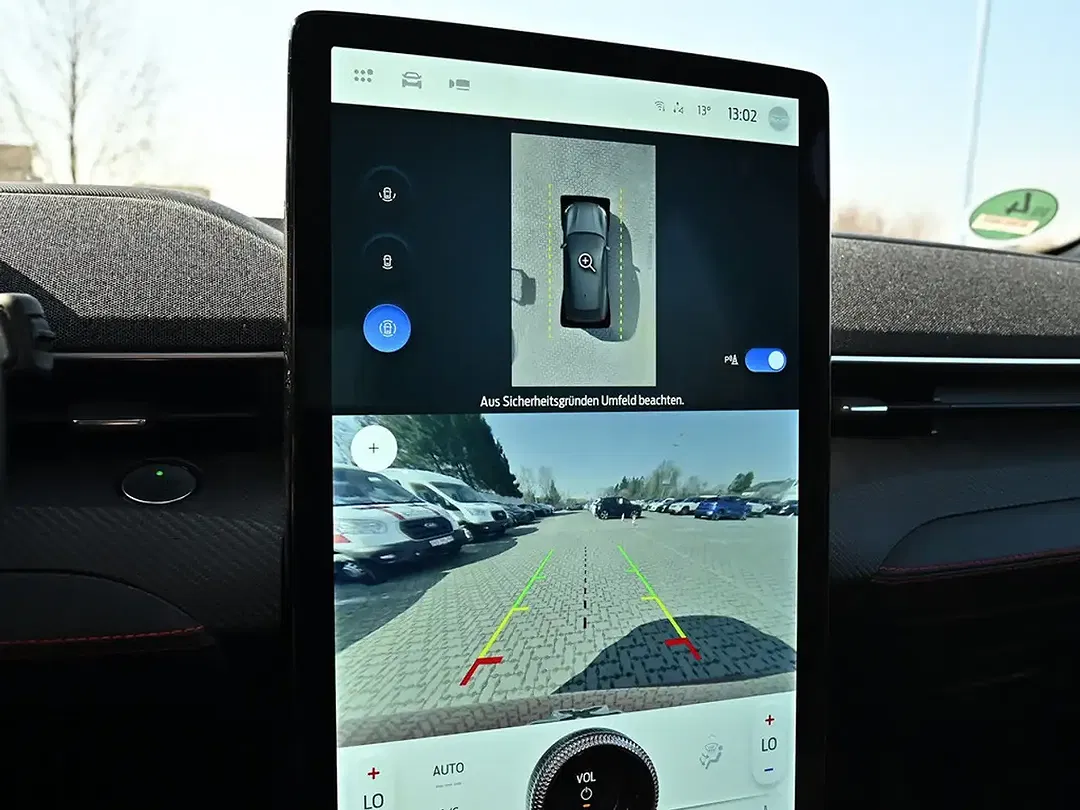 Ford Mustang Standard Range 4x4 - Thumbnail 9