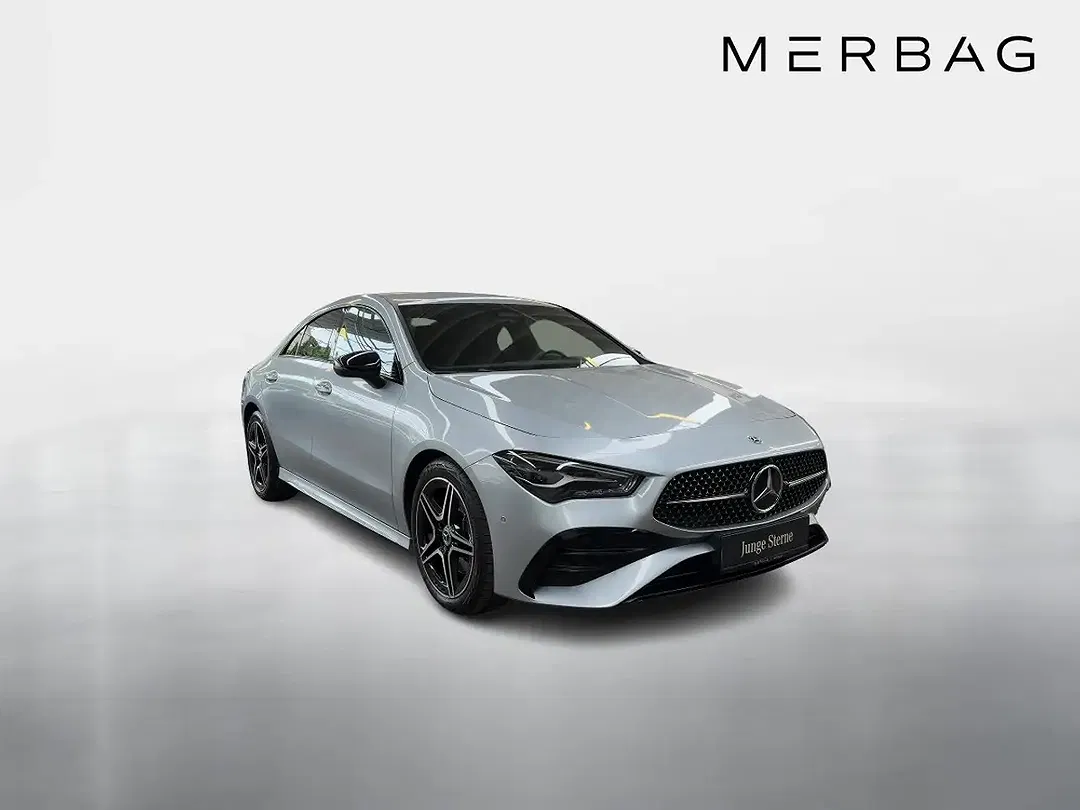 Mercedes-Benz CLA 200 - Thumbnail 4