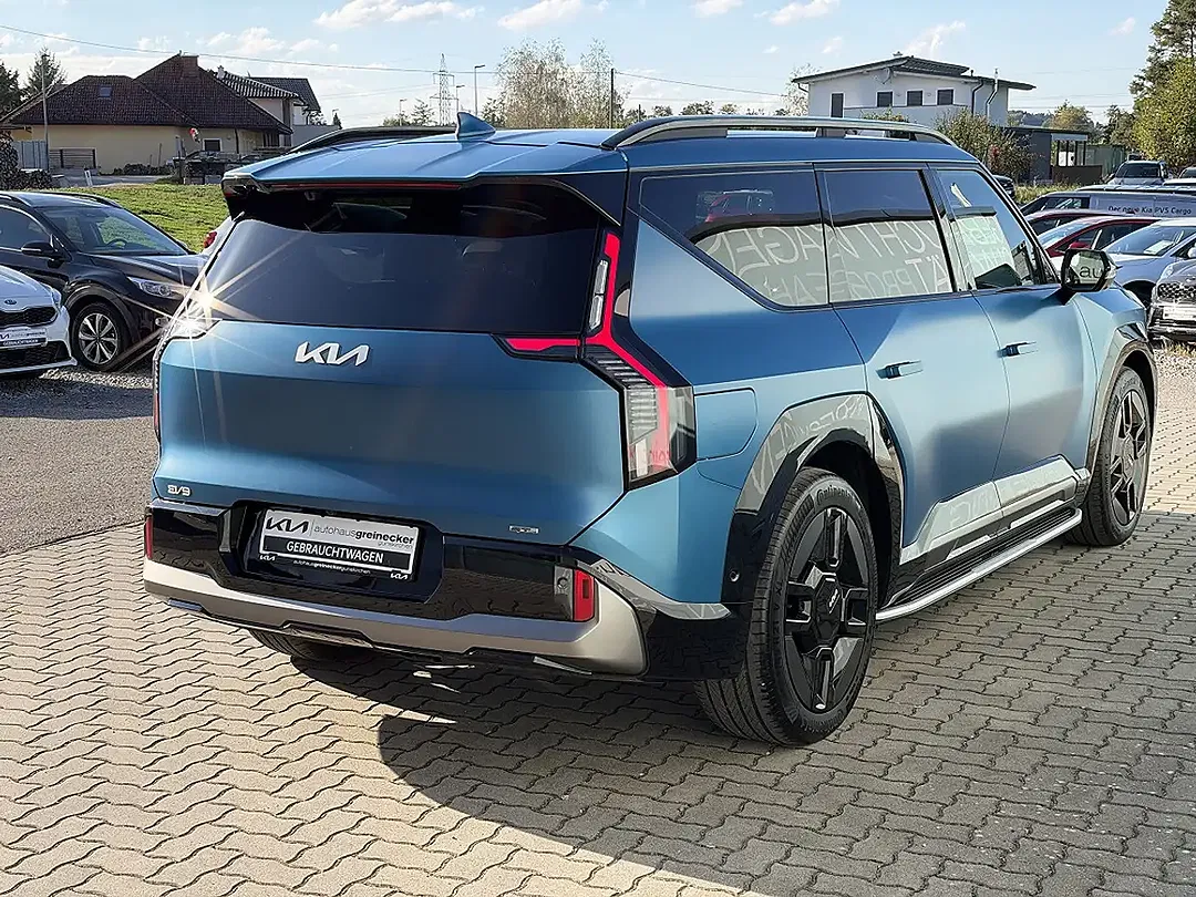 Kia EV9 99.8 kWh AWD GT-Line - Thumbnail 3