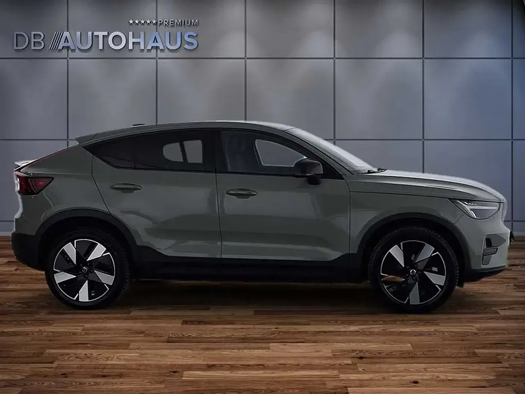Volvo C40 Recharge Core - Thumbnail 3