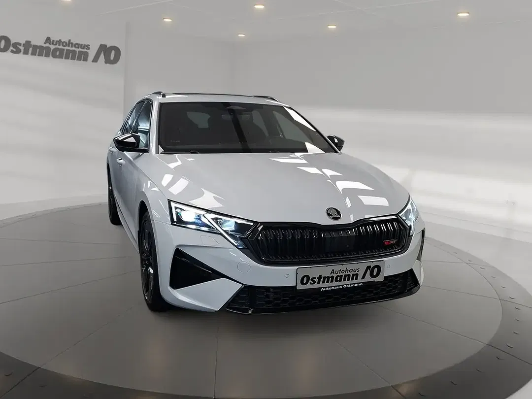 Skoda Octavia 2.0 TSI vRS Combi - Thumbnail 4