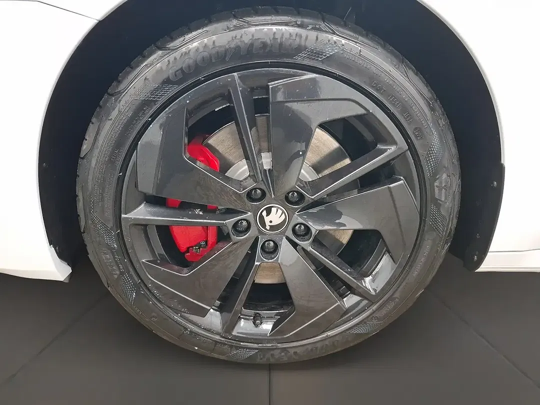 Skoda Octavia 2.0 TSI vRS Combi - Thumbnail 5
