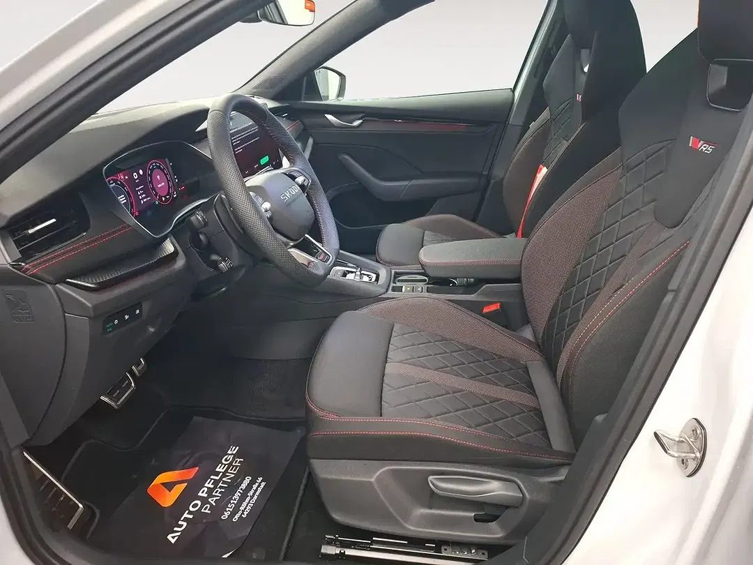Skoda Octavia 2.0 TSI vRS Combi - Thumbnail 6