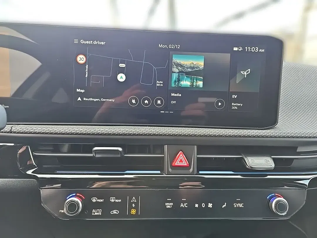 Kia EV6 Earth - Thumbnail 6