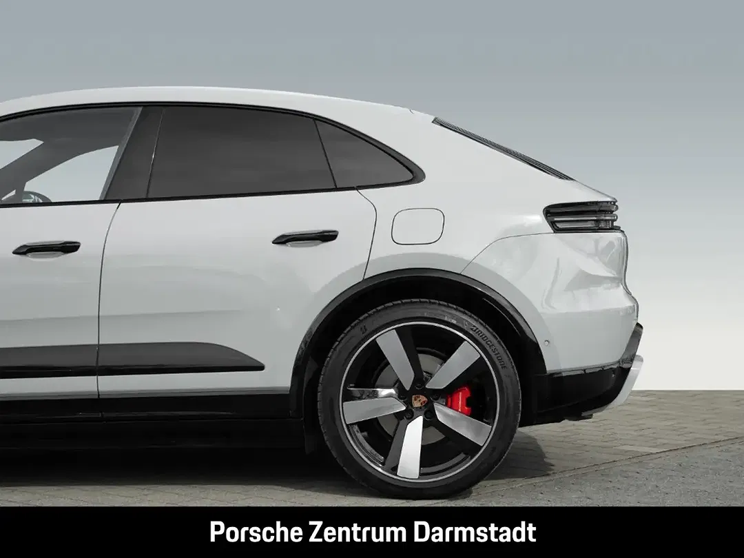 Porsche Macan - Thumbnail 13