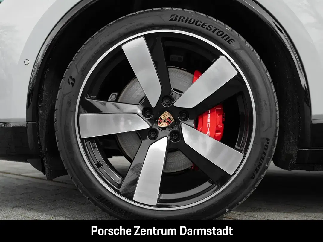 Porsche Macan - Thumbnail 9