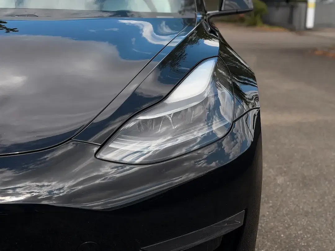 Tesla Model 3 AWD Dual Motor Long Range - Thumbnail 9