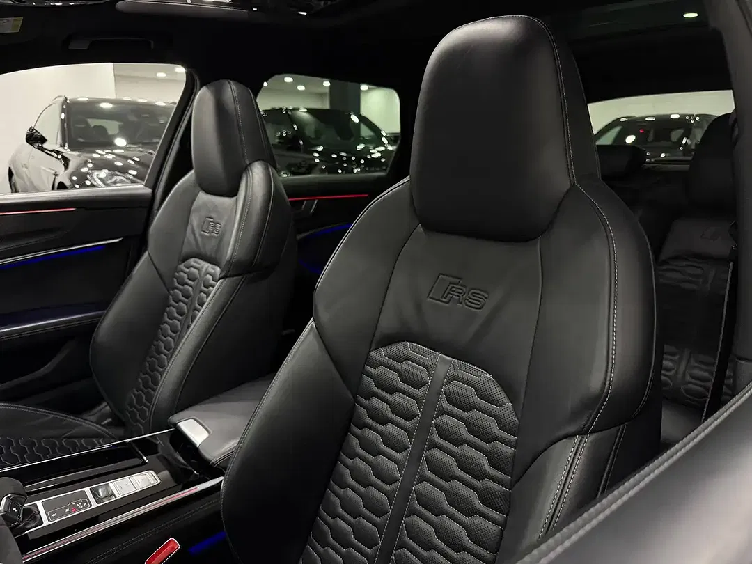 Audi RS6 4.0 V8 TFSI Avant - foto 15