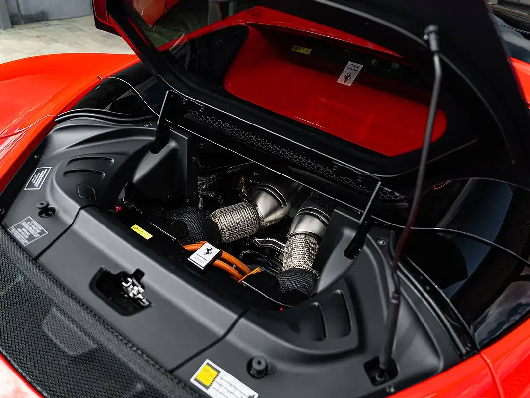 Ferrari 296 GTS - foto 15