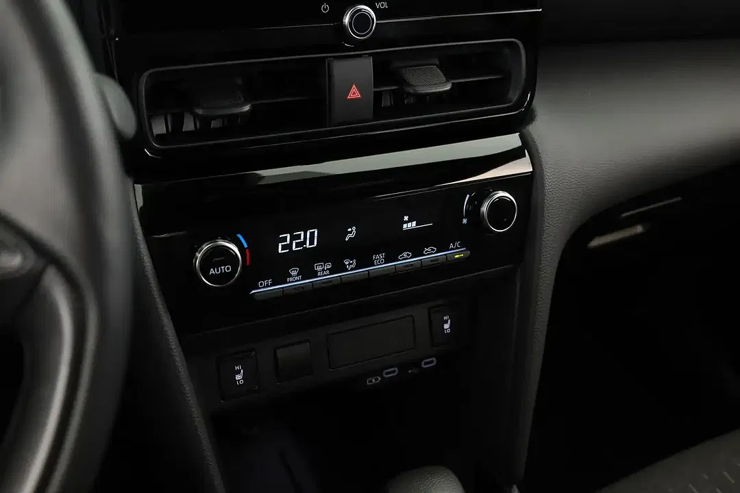 Toyota Yaris Cross Hybrid Teamplayer - Thumbnail 14