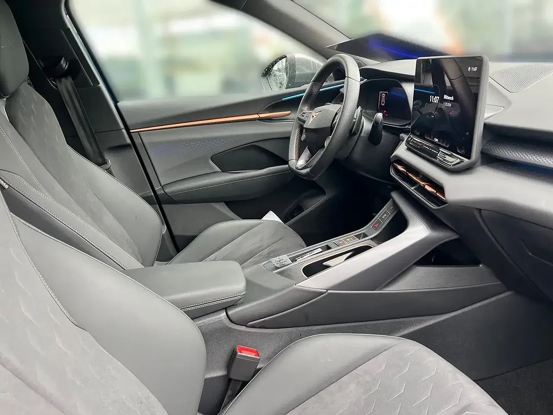 CUPRA Terramar 1.5 eTSI DSG - Thumbnail 8