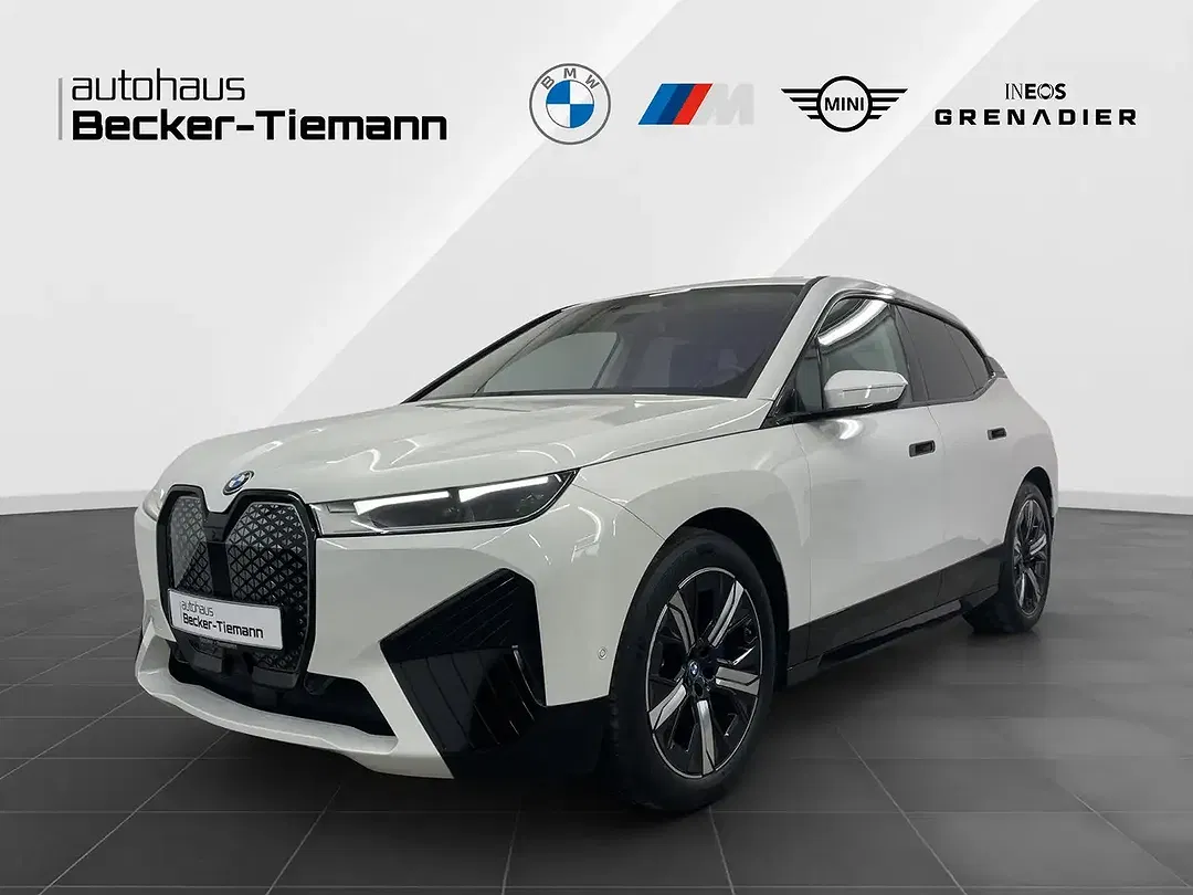 BMW iX xDrive - foto 1