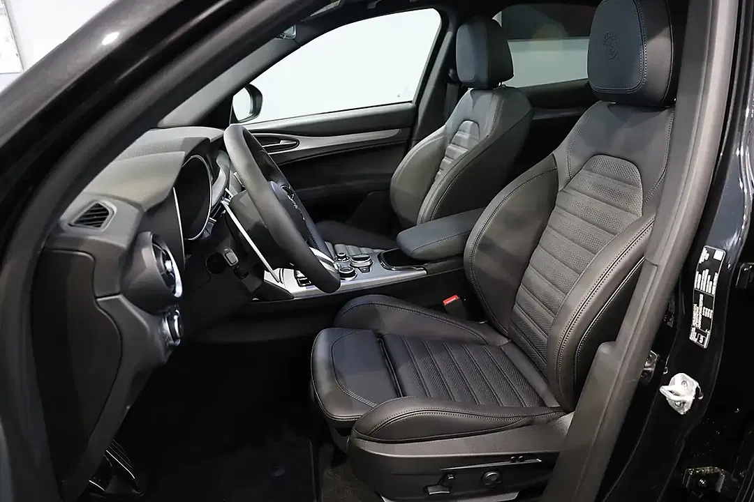 Alfa Romeo Stelvio 2.2 16V Q4 Veloce - Thumbnail 11