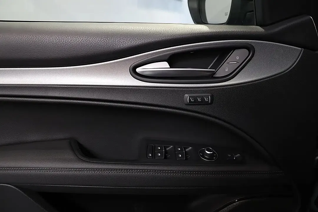Alfa Romeo Stelvio 2.2 16V Q4 Veloce - Thumbnail 14