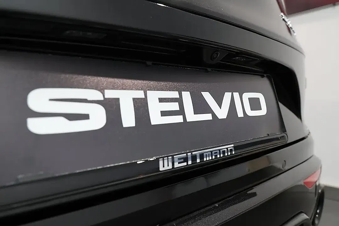 Alfa Romeo Stelvio 2.2 16V Q4 Veloce - Thumbnail 18