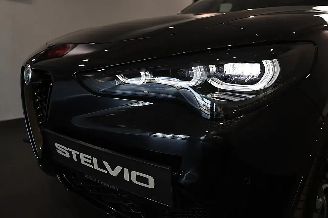 Alfa Romeo Stelvio 2.2 16V Q4 Veloce - Thumbnail 29