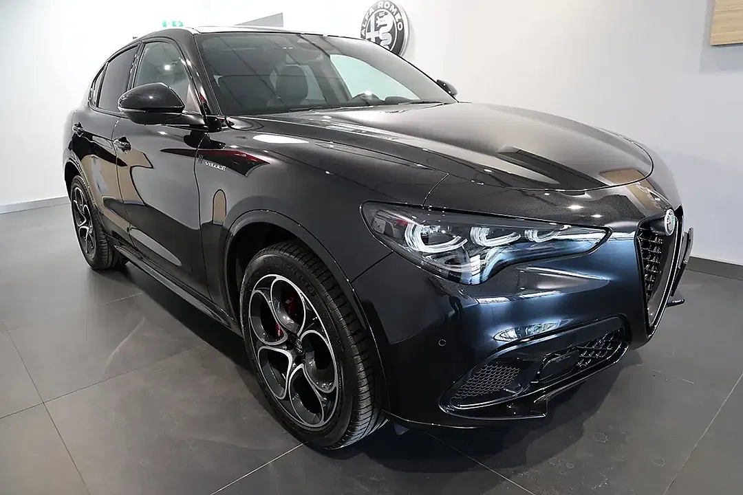 Alfa Romeo Stelvio 2.2 16V Q4 Veloce - Thumbnail 6