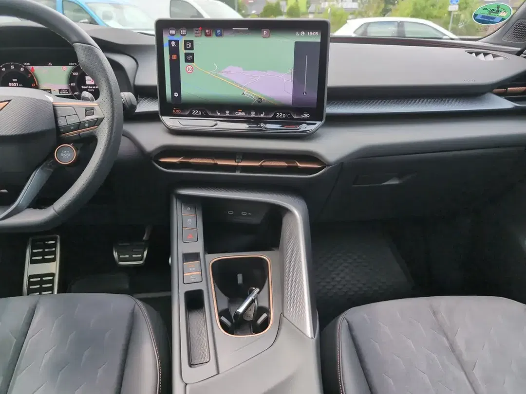 CUPRA Terramar 1.5 eTSI DSG - Thumbnail 8