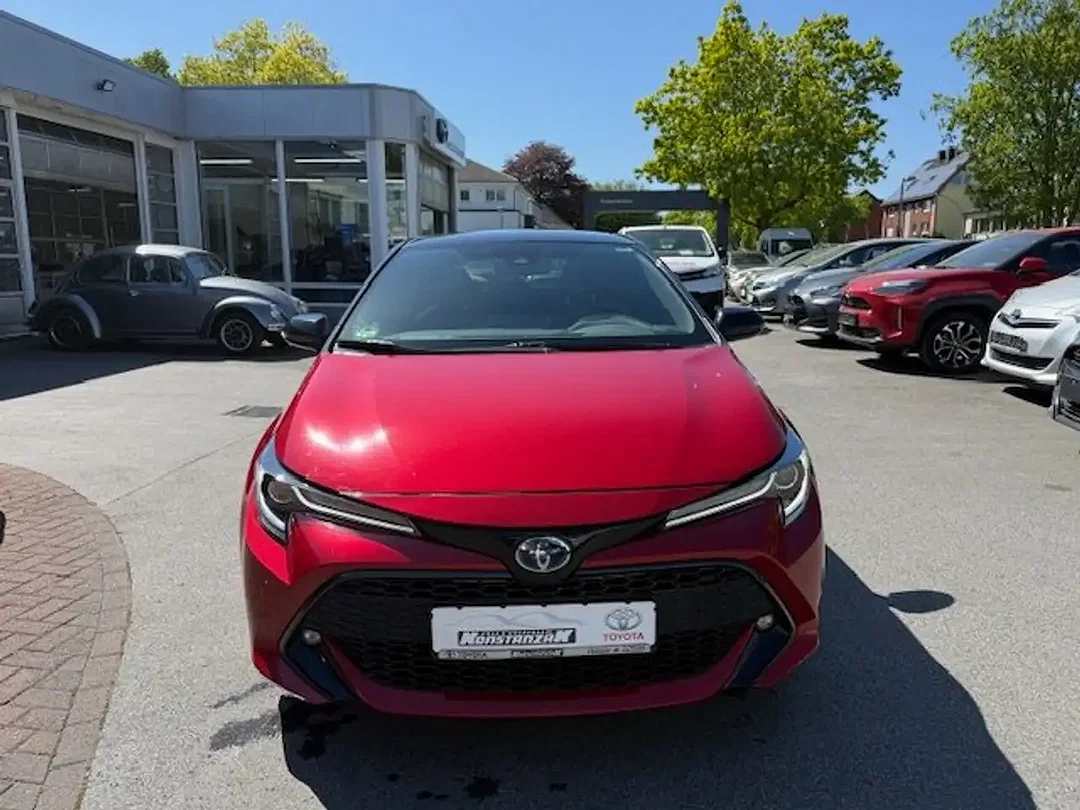 Toyota Corolla Hybrid Team Deutschland - Afbeelding 1