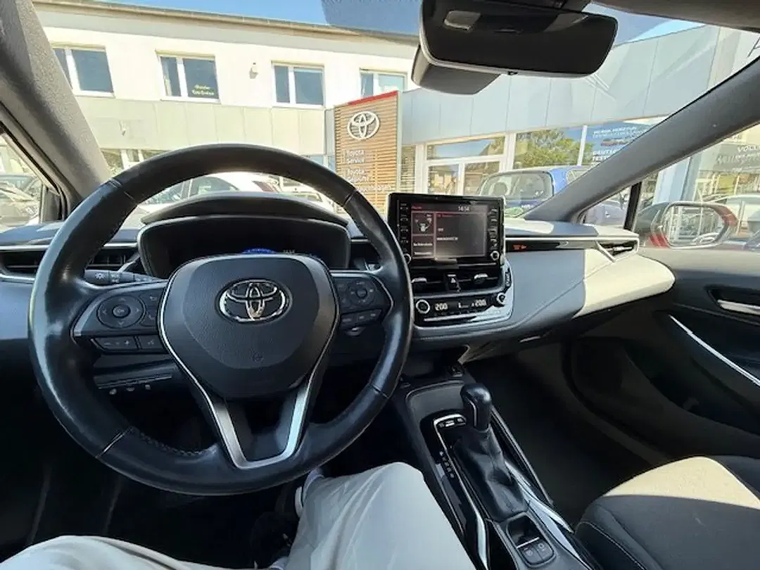 Toyota Corolla Hybrid Team Deutschland - Thumbnail 14