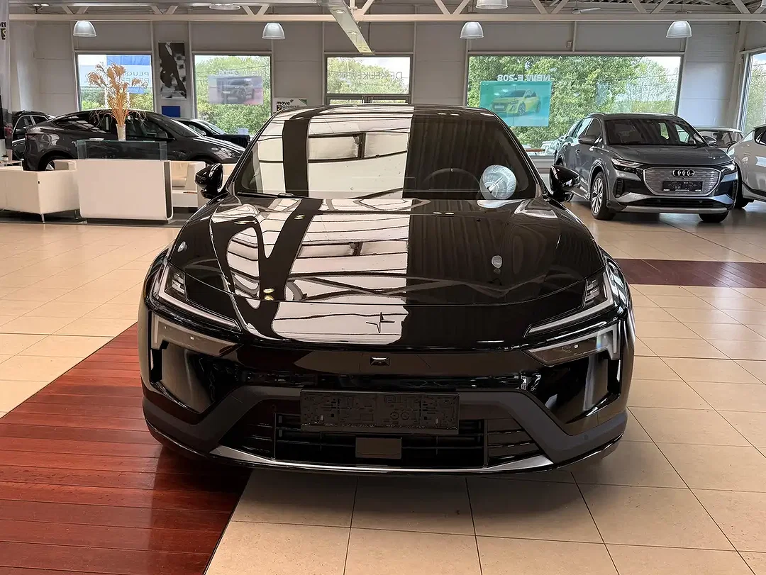 Polestar 4 100 kWh Long Range Single Motor - Afbeelding 1
