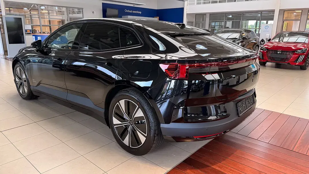 Polestar 4 100 kWh Long Range Single Motor - Thumbnail 6