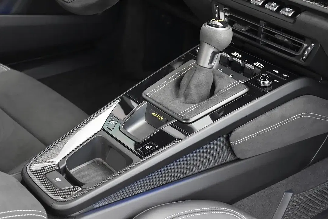 Porsche 992 GT3 Sport Chrono - Thumbnail 13